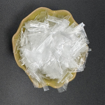 ความแข็งแรงในการดึง 560Mpa สายใย Polypropylene Fiber ปรับปรุงการป้องกันเหล็กสําหรับการก่อสร้างบ้านและโรงงานที่ทันสมัย