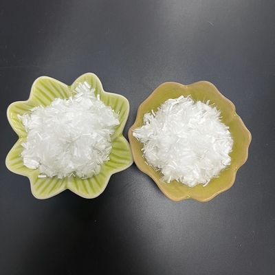 สายใยกรดโพลีแลคติกสั้นตัดแห้ง สายใย PLA 1.5D * 6mm สําหรับการผลิตกระดาษ