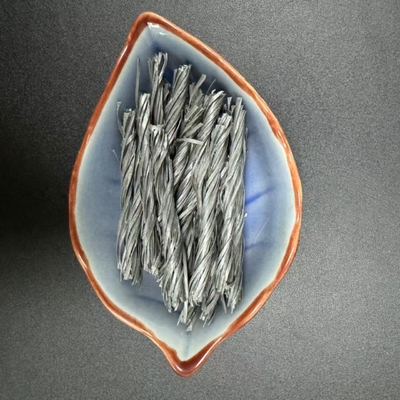 54MM สีดํา Polypropylene PP Twisted Bunchy ไฟเบอร์สําหรับการเสริมสร้างคอนกรีต