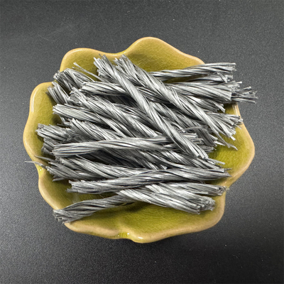 ประกาศรับรอง CE สีเทาหรือสีขาว PP สายใย Twisted Bunchy Form สําหรับการเสริมคอนกรีต